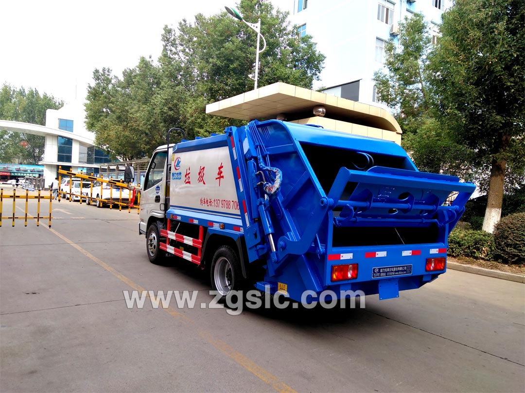 凱馬壓縮垃圾車_壓縮垃圾車參數配置