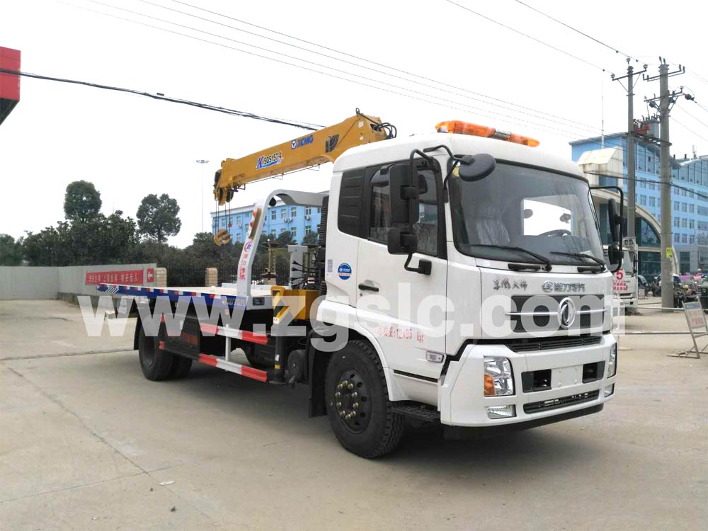 東風天錦帶吊清障車（國五）