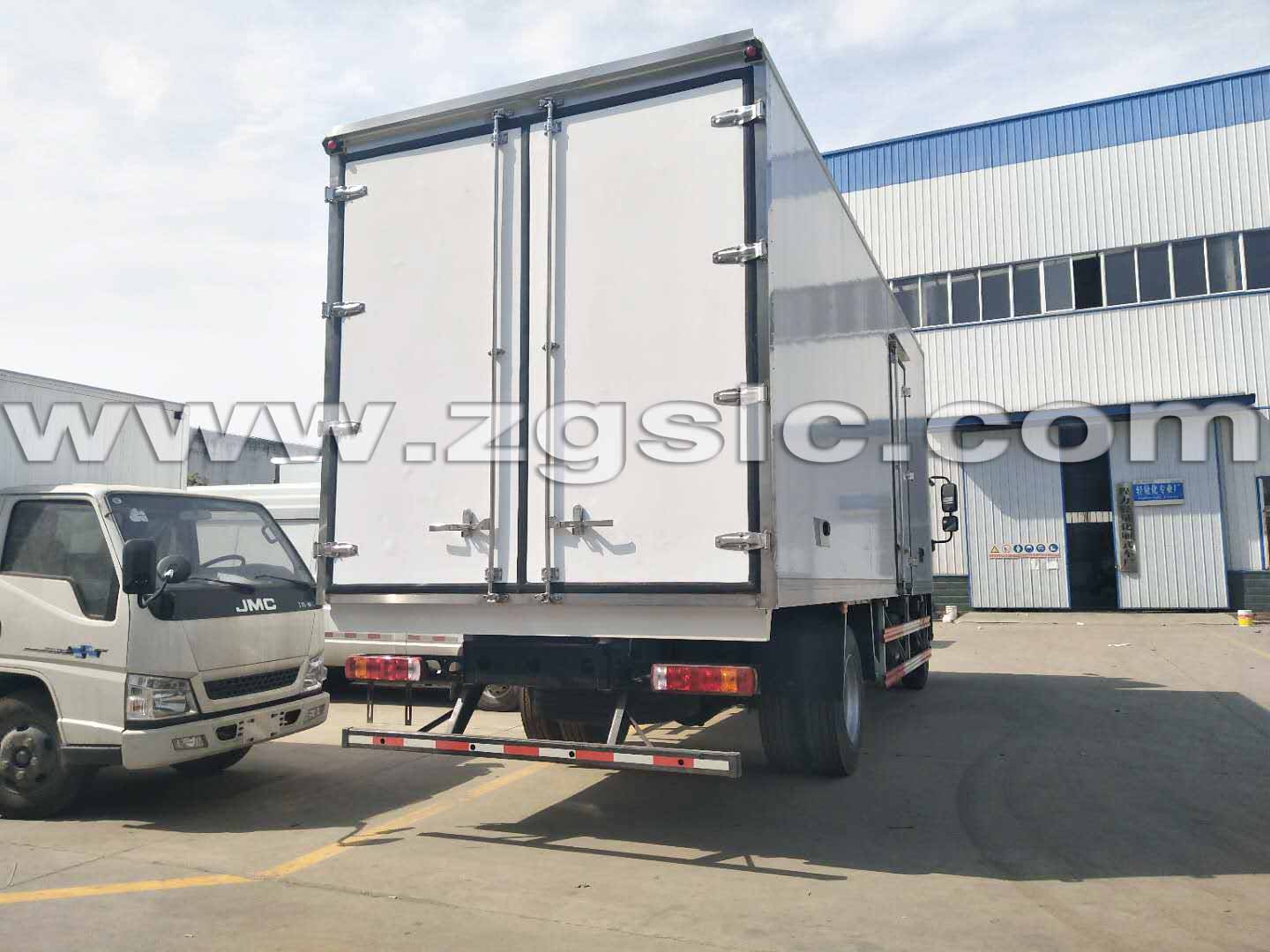 福田歐馬可半排冷藏車（國五）