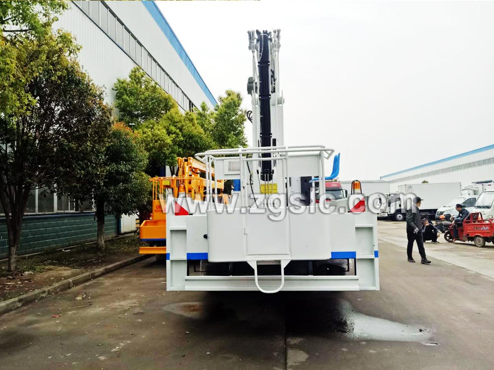 東風多利卡D9高空作業車（國五）