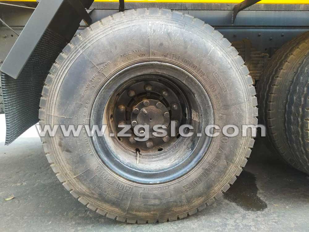 湖北程力東風天龍吸污車（國五）