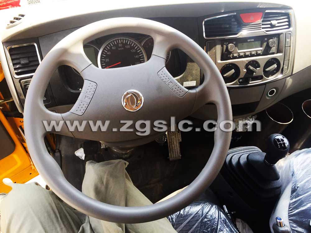 湖北程力東風小多利卡清洗吸污車（國五）