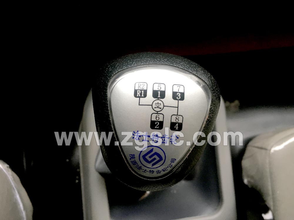 程力東風后雙橋22噸灑水車黃牌（國五）內飾