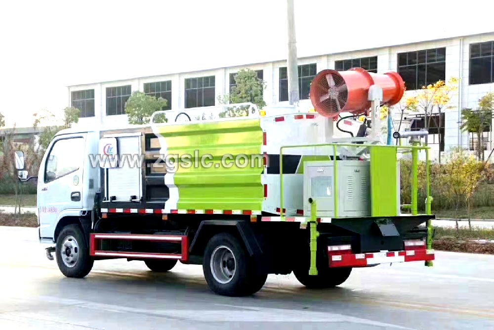 程力東風(fēng)小多利卡藍(lán)牌抑塵/噴霧車（國(guó)五）