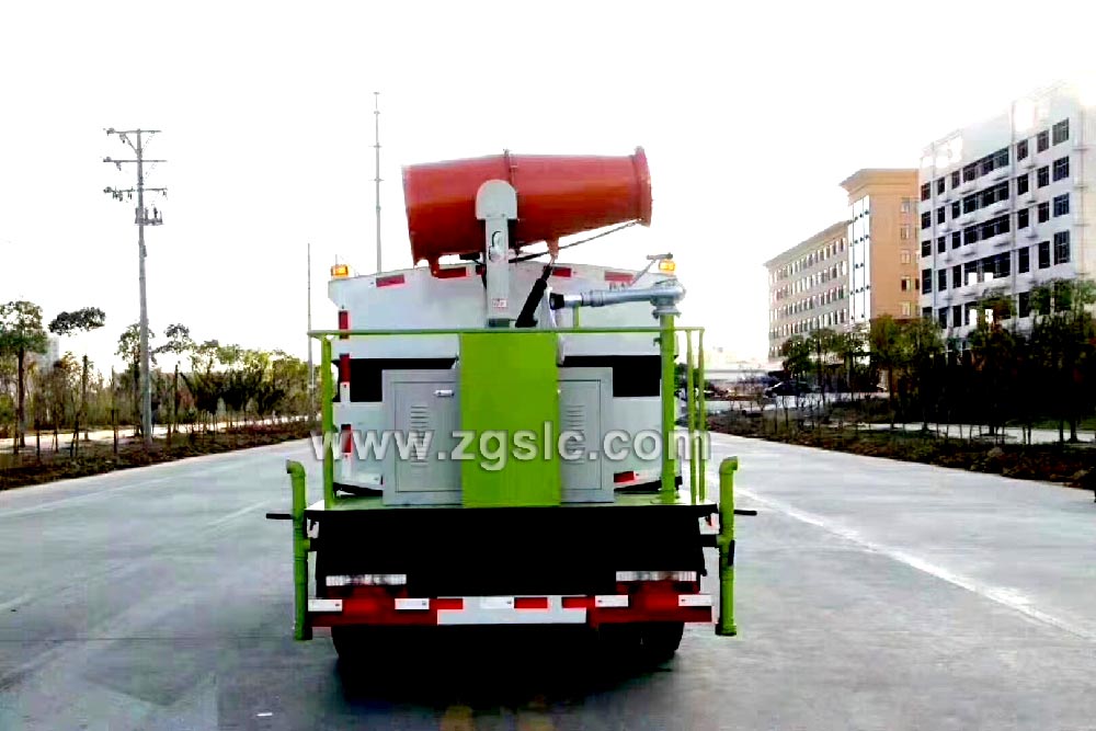 程力東風(fēng)小多利卡藍(lán)牌抑塵/噴霧車（國(guó)五）