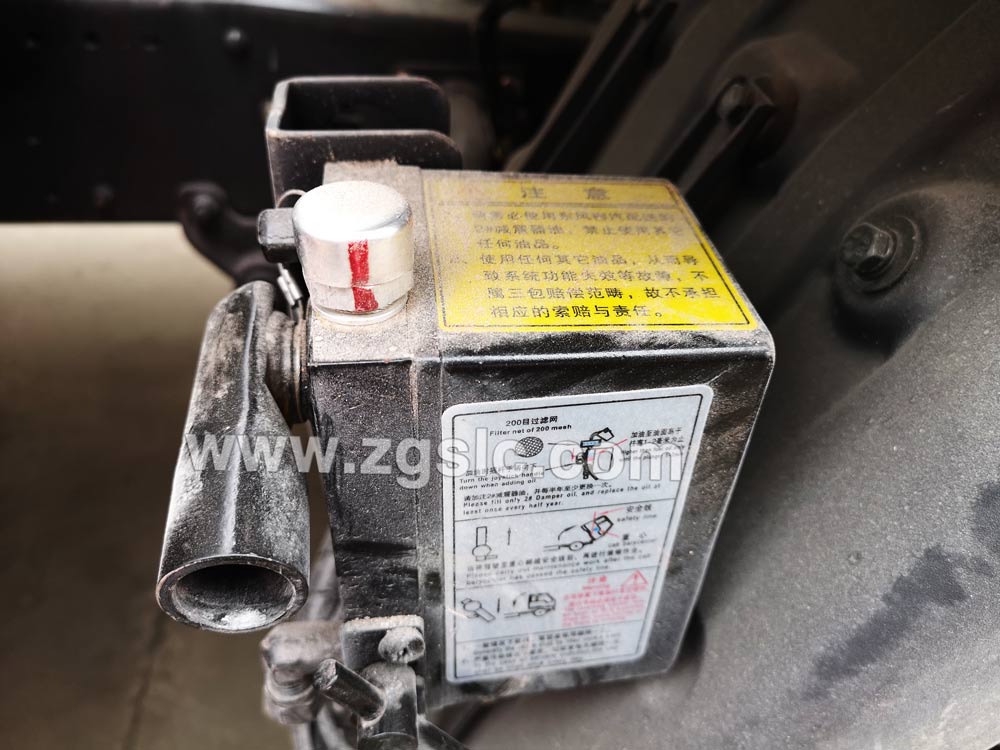 東風乘龍爆破器材運輸車（國五）