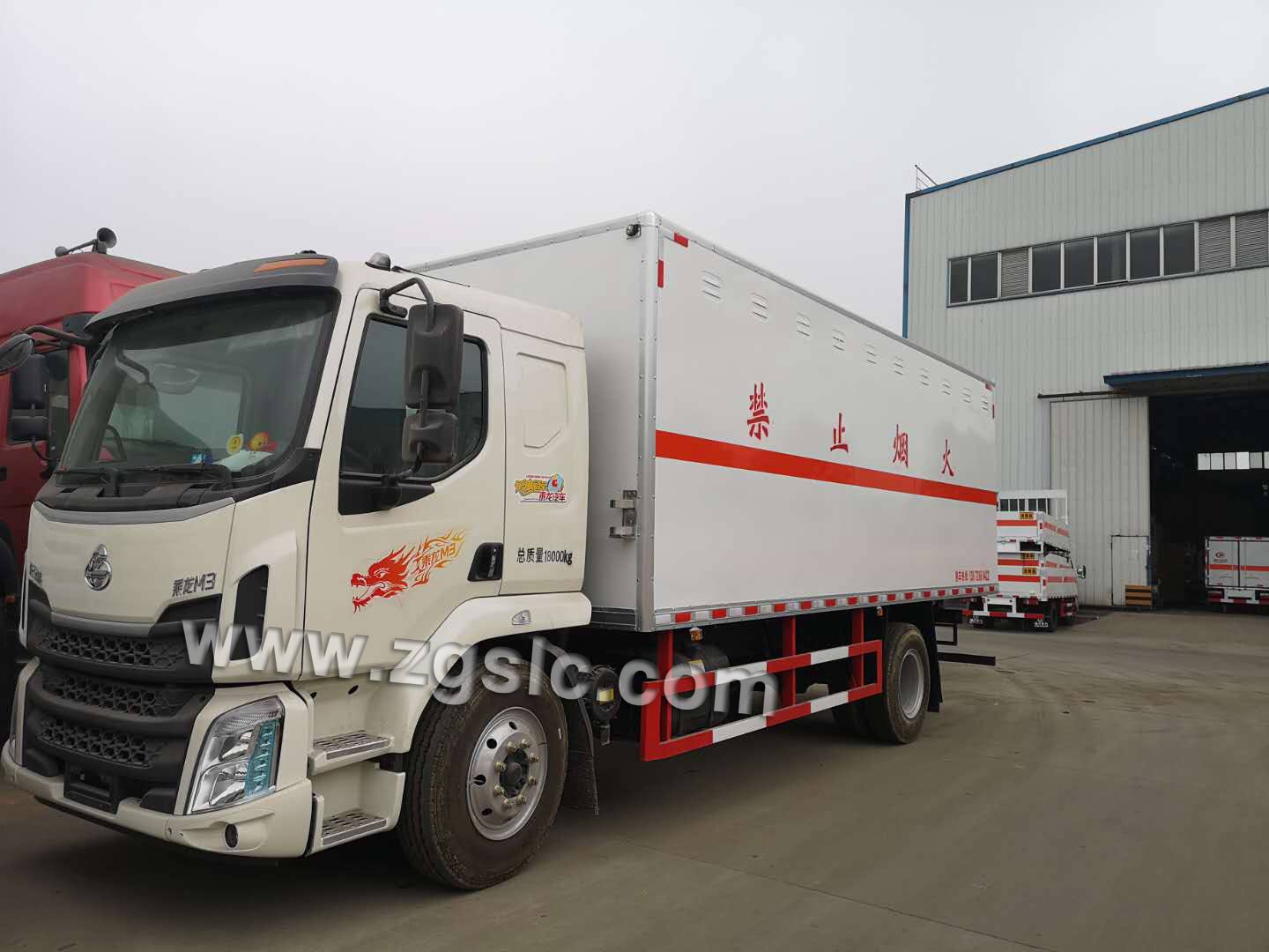 東風乘龍爆破器材運輸車（國五）