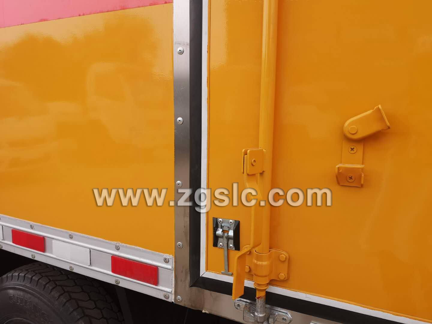 程力集團江鈴順達爆破器材運輸車