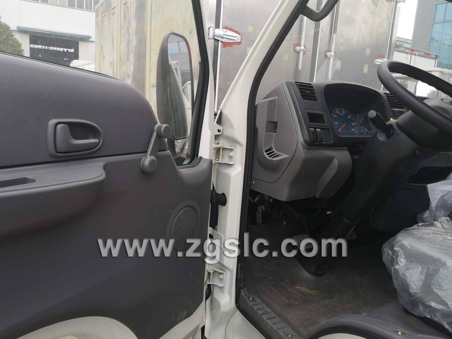 程力集團江鈴順達爆破器材運輸車