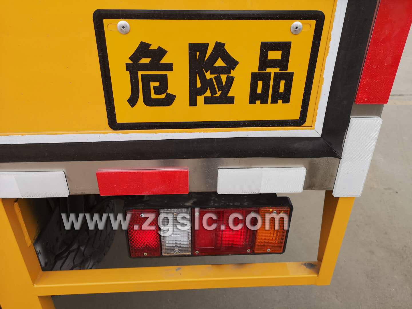 程力集團江鈴順達爆破器材運輸車