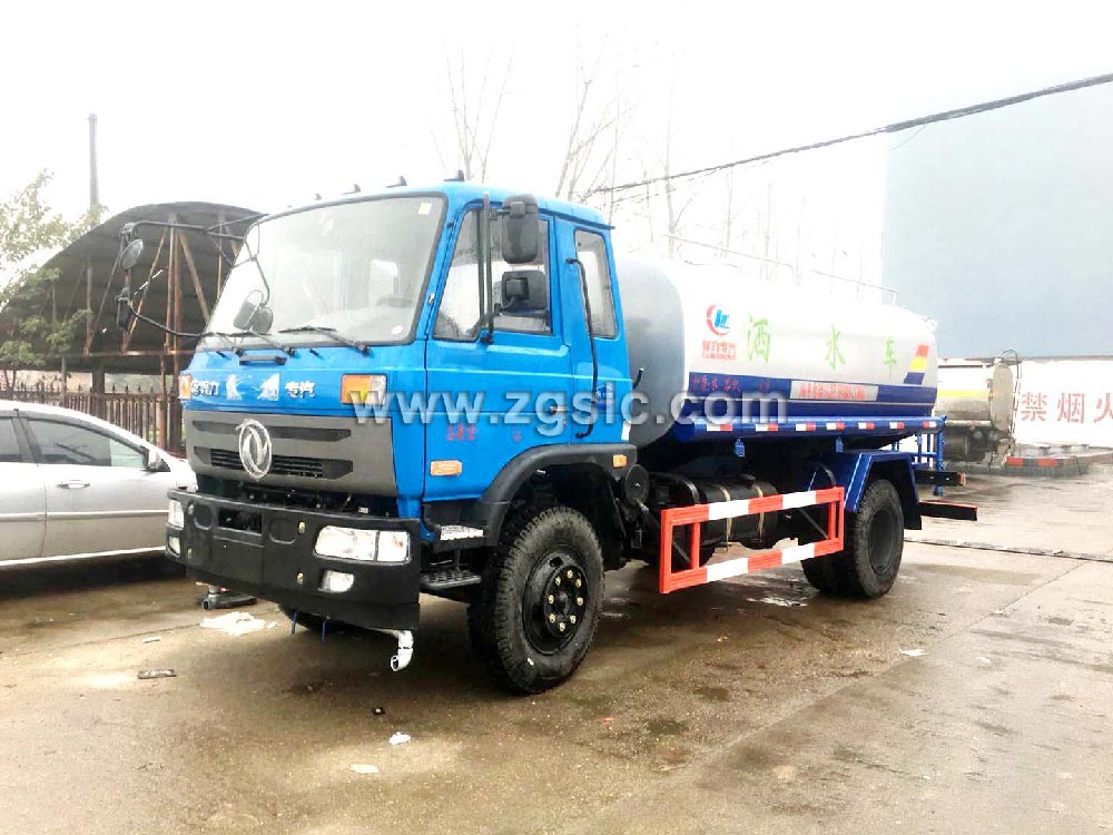 程力12方老款東風(fēng)145灑水車(chē)黃牌（國(guó)五）