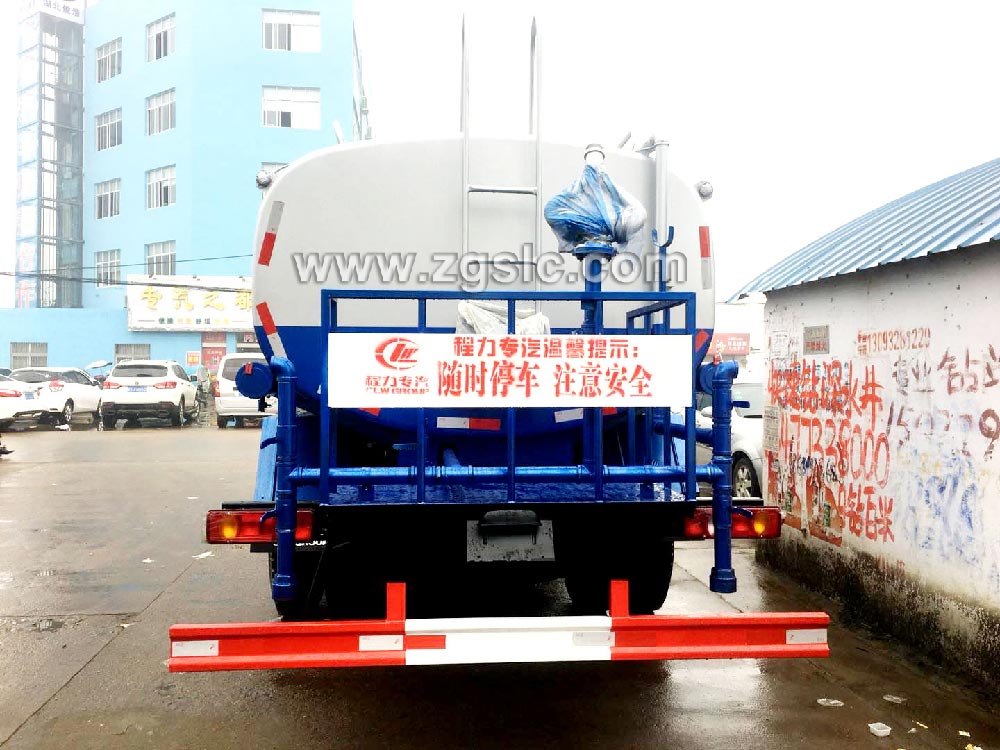 程力12方老款東風145灑水車黃牌（國五）