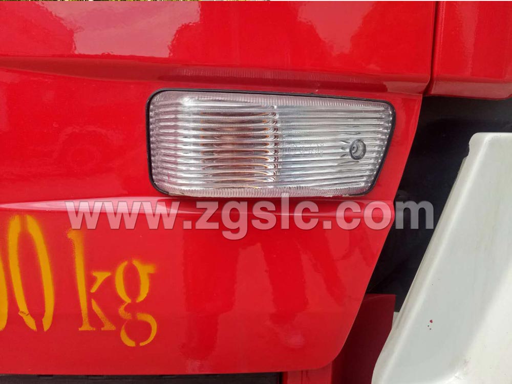 東風天錦雙排水罐消防車（國五）