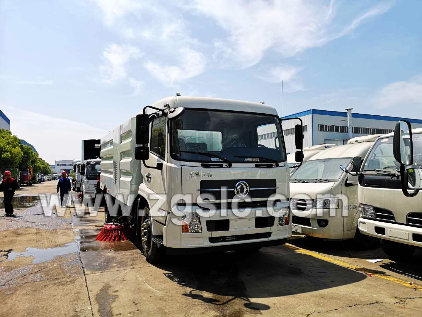 東風(fēng)天錦掃路車（國五）