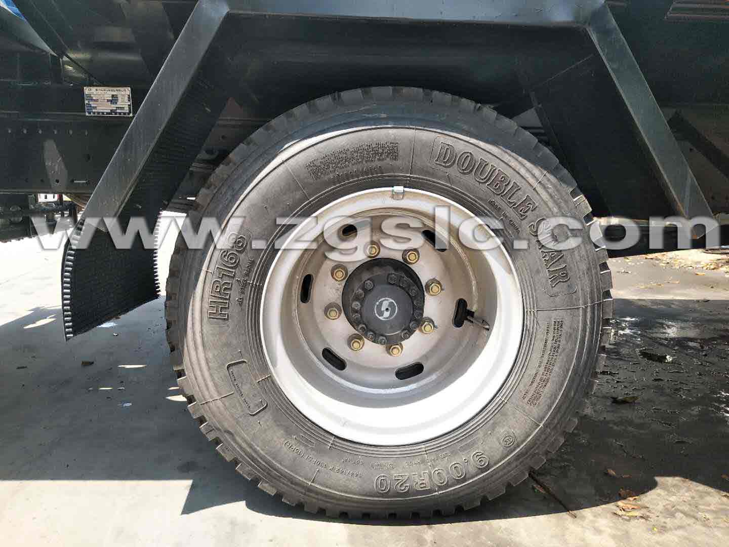 陜汽軒德瀝青灑布車（國(guó)五）