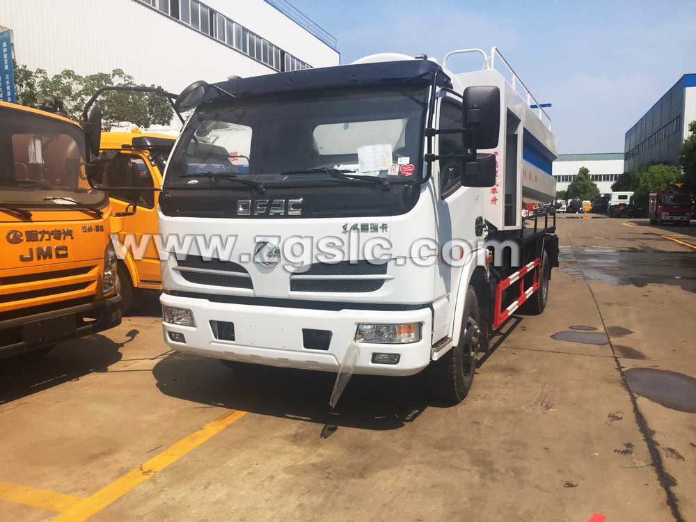 湖北程力東風福瑞卡清洗吸污車（國五）