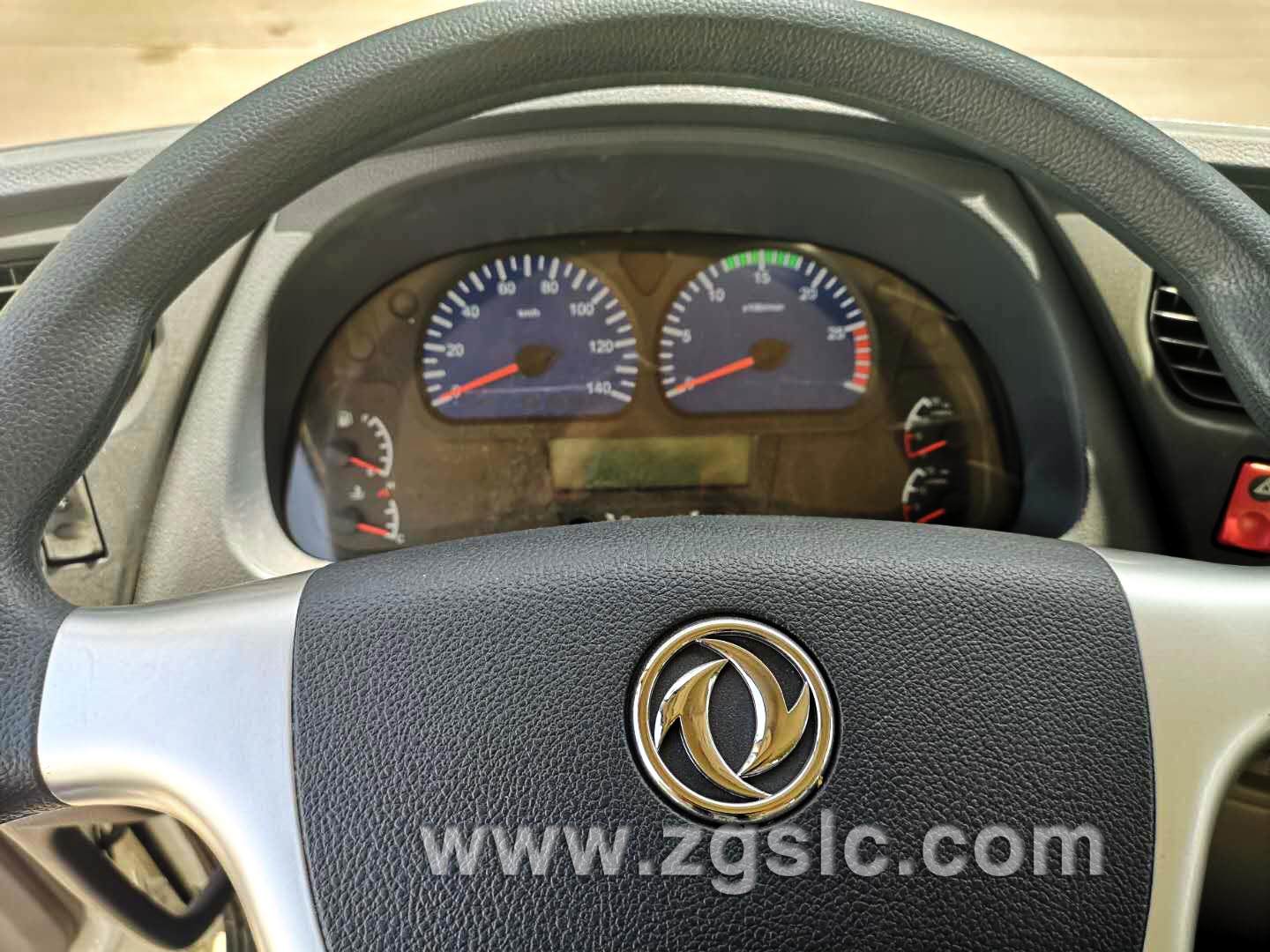 湖北程力東風天錦吸塵車(國五）