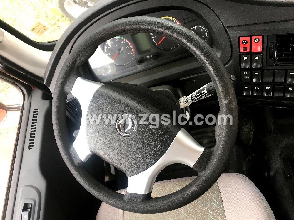 程力黃牌東風特商后八輪平板運輸車（國五）