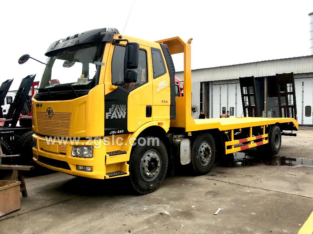 程力解放小三軸平板運(yùn)輸車黃牌（國(guó)五）