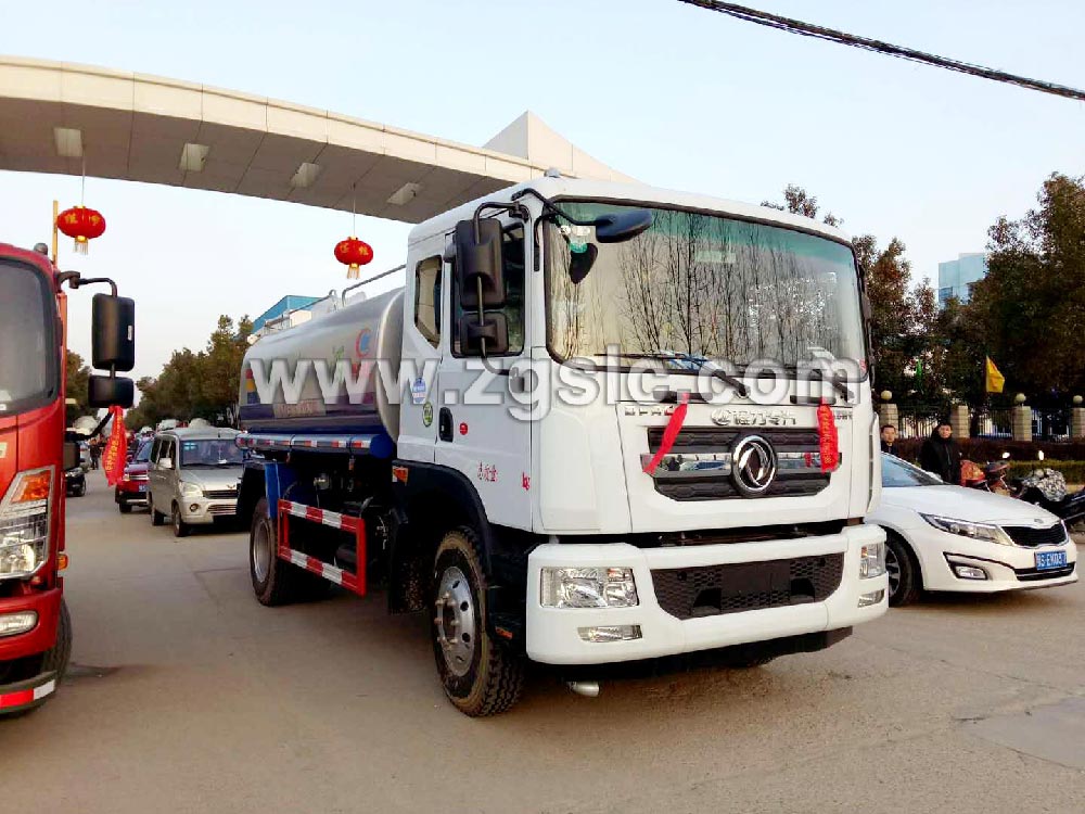 東風(fēng)D9灑水車在哪買 東風(fēng)D9灑水車在哪買