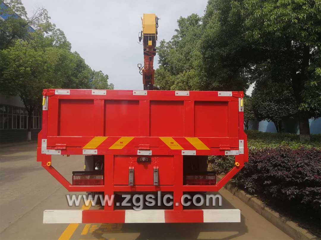 東風福瑞卡4050隨車吊_