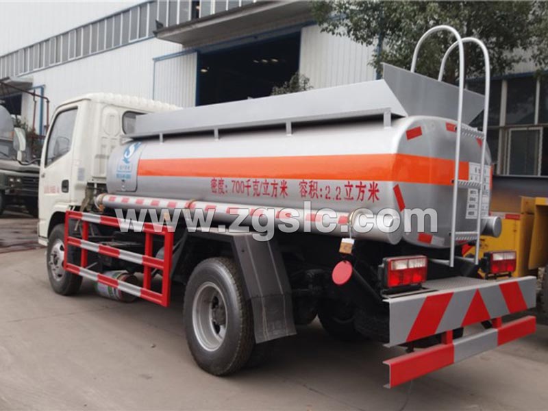 東風小多利卡（2.5方）加油車（國五）的質量