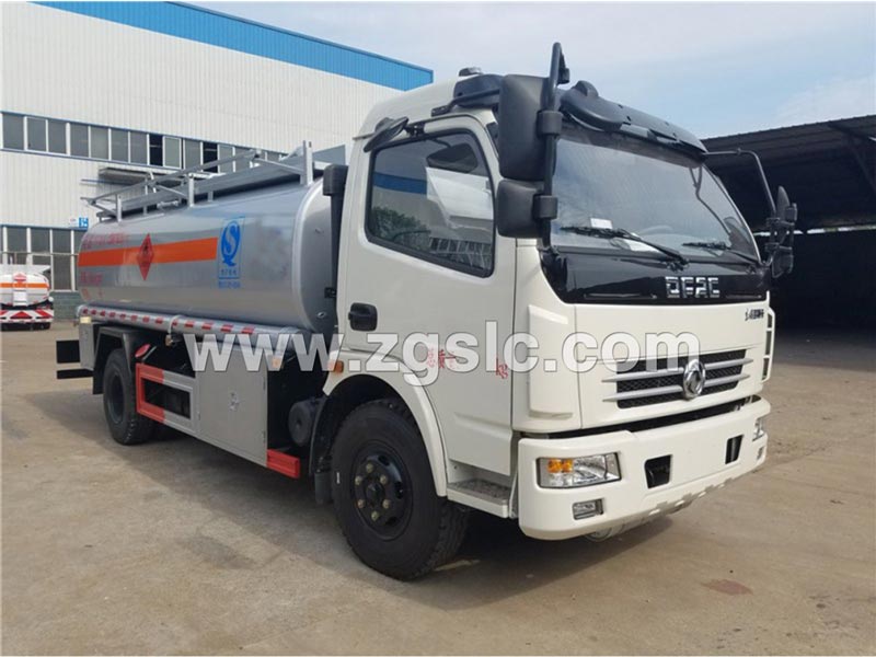 東風(fēng)大多利卡8方加油車(chē)（國(guó)五）的價(jià)格