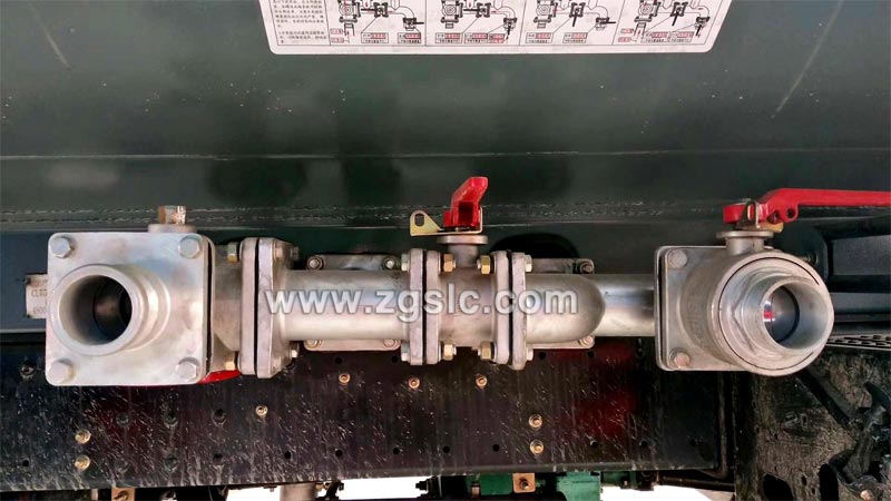 程力集團15方福田瑞沃灑水車黃牌（國五）