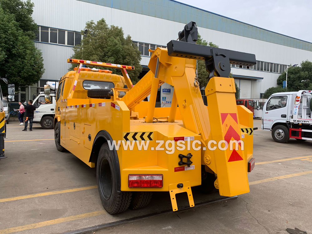 東風(fēng)多利卡D8聯(lián)體一拖一清障車_東風(fēng)多利卡D8聯(lián)體一拖一清障車廠家直銷電話