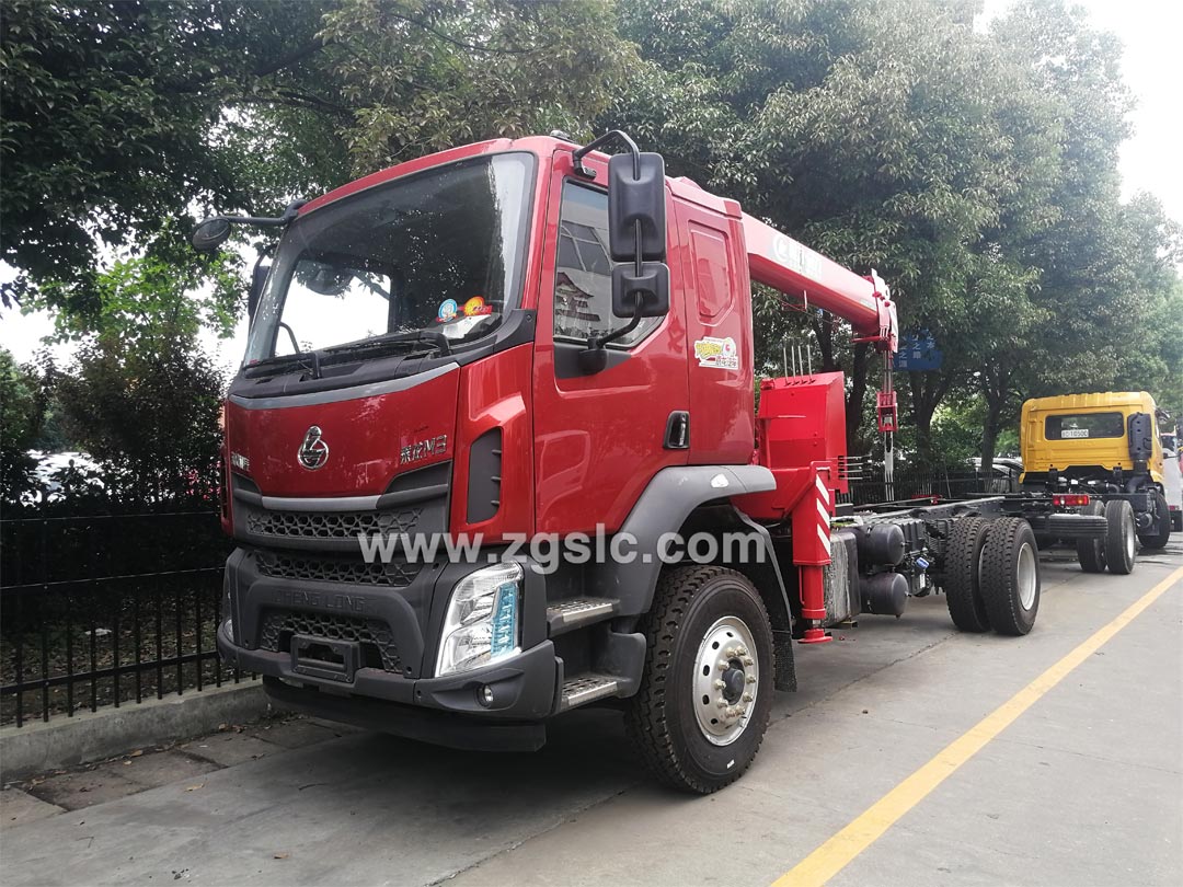 東風(fēng)柳汽乘龍單橋隨車吊