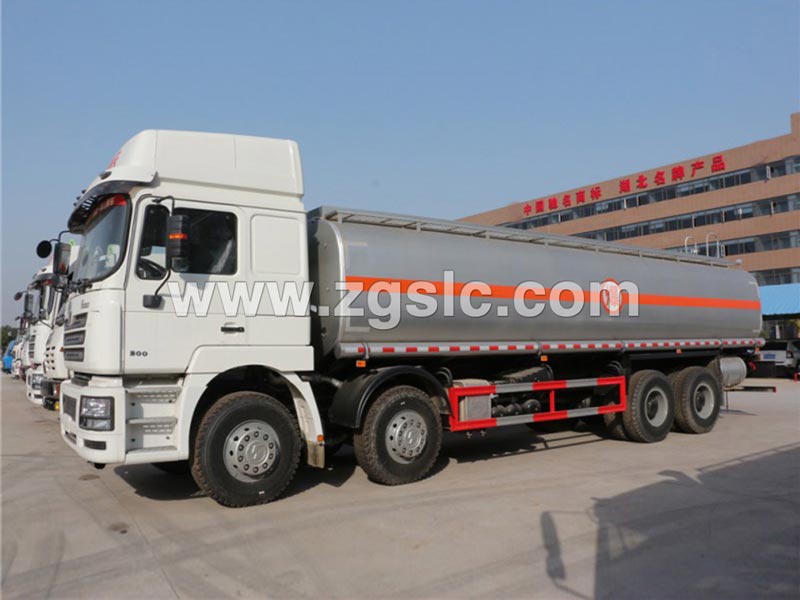 陜汽德龍（34方）運油車（國五）