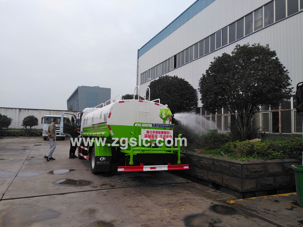 程力專用汽車股份有限公司東風凱普特灑水車廠家 程力專用汽車股份有限公司東風凱普特灑水車廠家