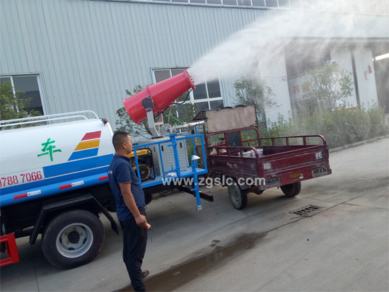 噴霧車圖片 噴霧車圖片