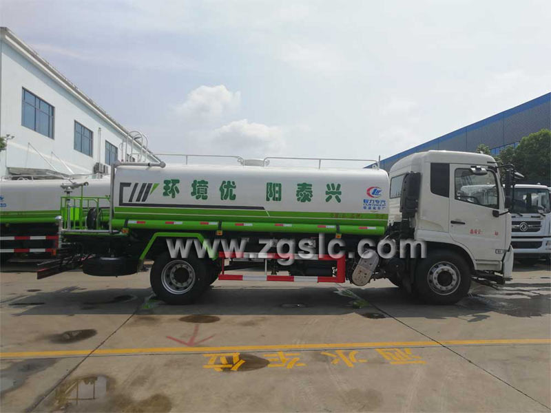 東風天錦灑水車國六_東風天錦國六灑水車輪胎規格多少