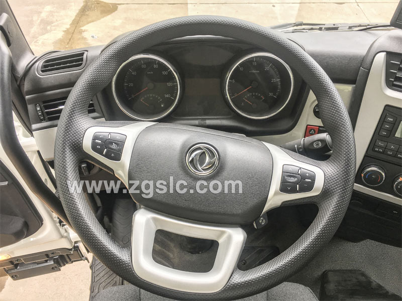 國六東風天錦洗掃車_國六東風天錦洗掃車方向盤是多功能的嗎