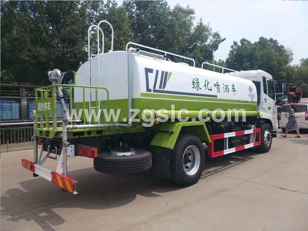 湖北程力集團(tuán)國(guó)六東風(fēng)天錦灑水車采用真空胎