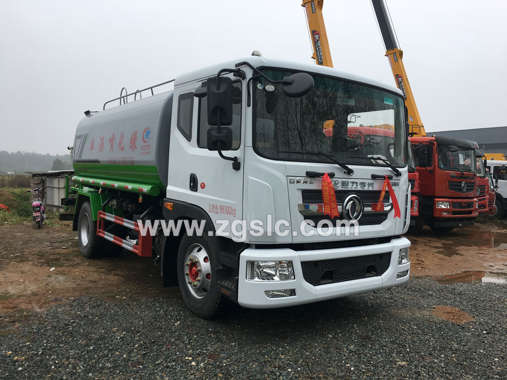 程力專用汽車股份有限公司東風多利卡D9噴霧車組成