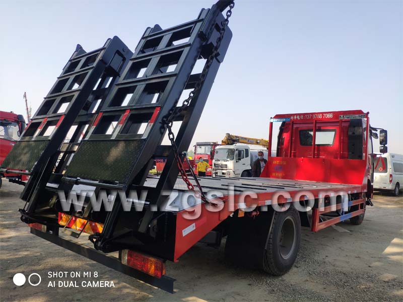 程力集團解放J6平板運輸車.jpg 程力集團解放J6平板運輸車.jpg