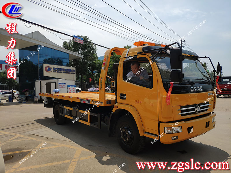 程力專用汽車股份有限公司東風D8清障車.jpg 程力專用汽車股份有限公司東風D8清障車.jpg