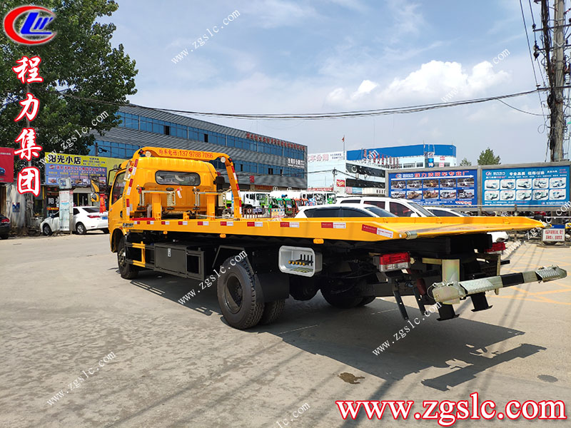 程力專用汽車股份有限公司東風D8清障車.jpg 程力專用汽車股份有限公司東風D8清障車.jpg