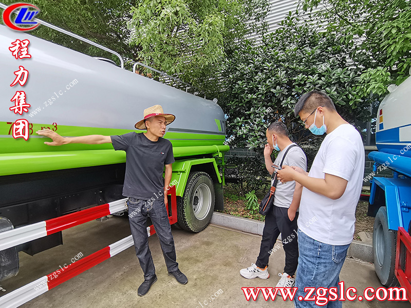 程力專(zhuān)用汽車(chē)股份有限公司 程力專(zhuān)用汽車(chē)股份有限公司