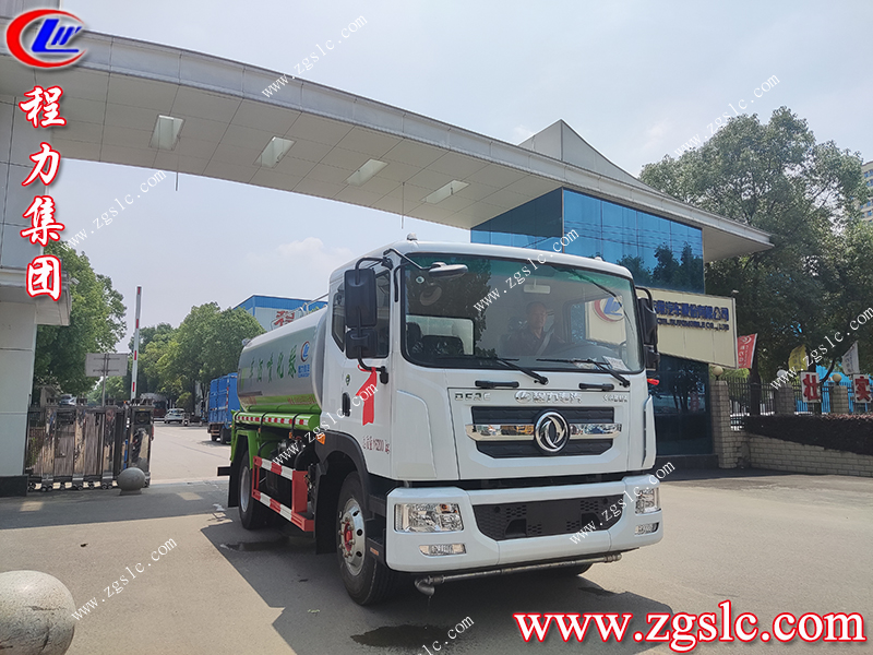 程力集團 3掃路車 拷貝.jpg